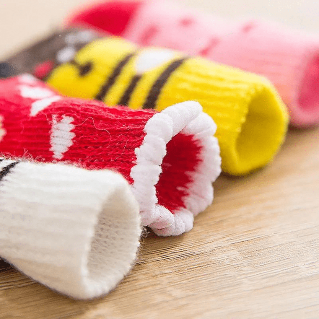 Dog Socks Pink Heart Pattern